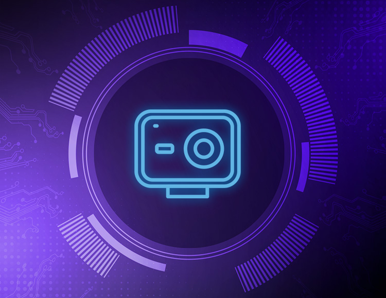 Подключаться к видеорегистраторам и транслировать видео в режиме реального времени из автомобилей.